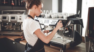 Barman/Barmaid