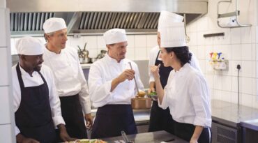 Chef(fe) cuisinier(ère)